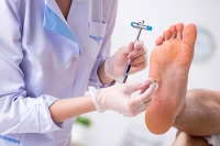When Should I See a Foot Doctor?